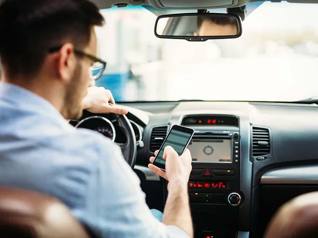 Handy im Auto